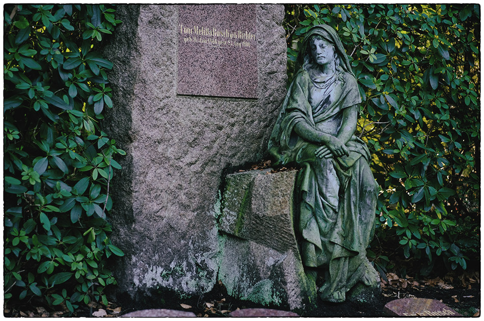 Familiengrab Fritz Busch · Friedhof Ohlsdorf · Michael Wassenberg · 2016-12-29