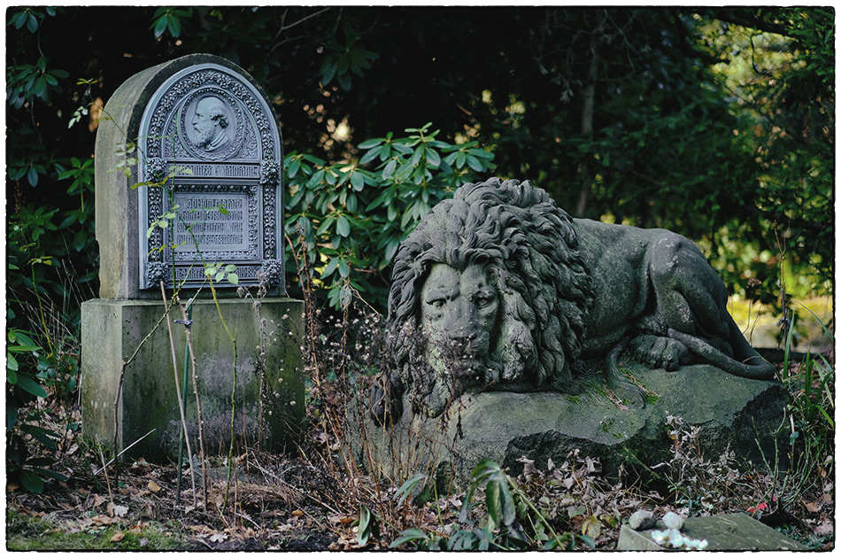 Grabmal Herrmann, ehemals Grabmal Dalmann (1875) · Friedhof Ohlsdorf · Michael Wassenberg · 2016-12-29