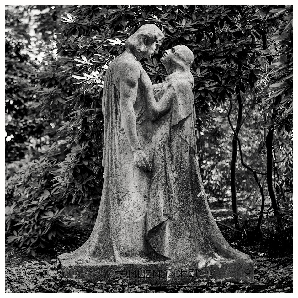 Grabmal Nordheim (1912/1921) · Friedhof Ohlsdorf · Michael Wassenberg · 2016-08-07