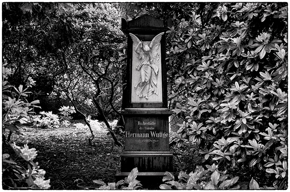 Grabmal Wuttke (1899) · Friedhof Ohlsdorf · Michael Wassenberg · 2017-10-09