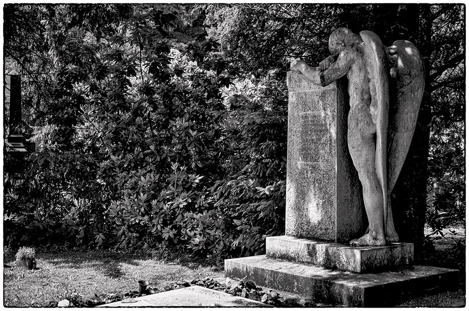 Grabmal Schutte (1901) · Friedhof Ohlsdorf · Michael Wassenberg · 2017-06-04
