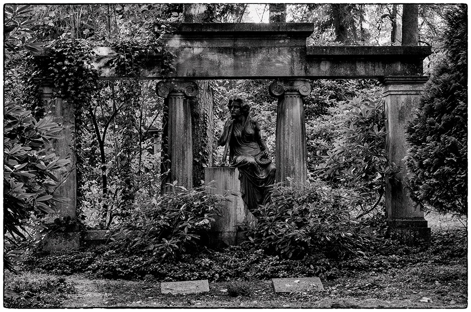 Grabmal Gumprecht (1911) · Friedhof Ohlsdorf · Michael Wassenberg · 2017-10-08