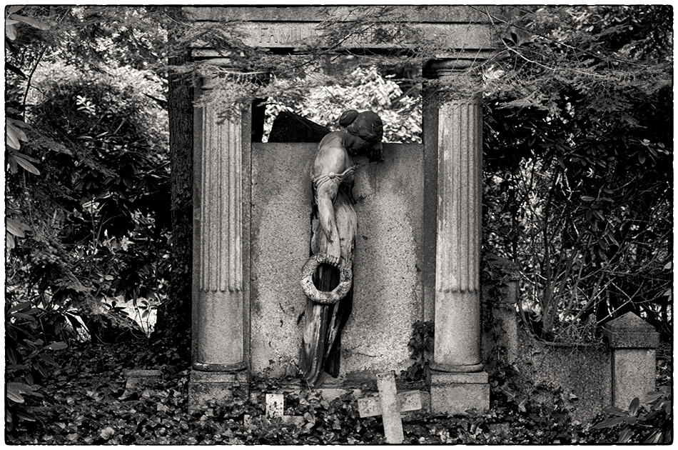 Grabmal Richter (1915) · Friedhof Ohlsdorf · Michael Wassenberg · 2017-12-10