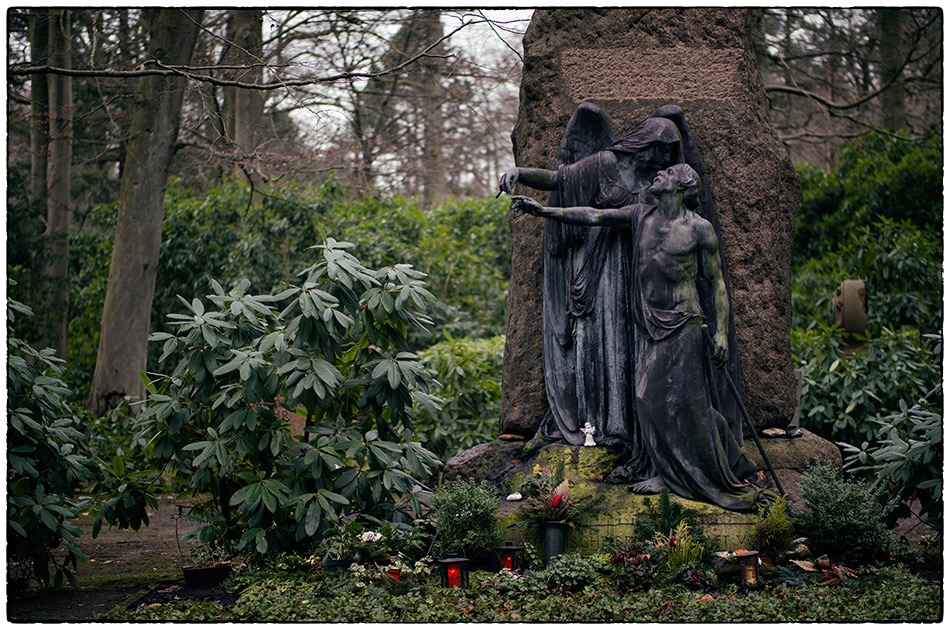 Grabmal Scharlach (1903) · Friedhof Ohlsdorf · Michael Wassenberg · 2017-12-25