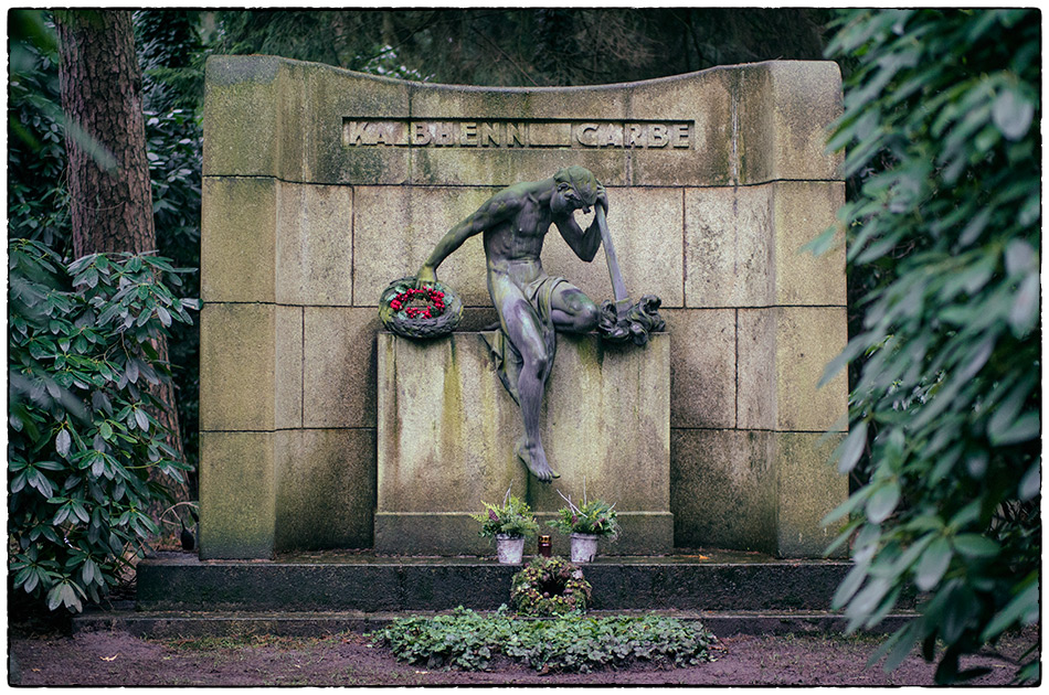 Grabmal Kalbhenn Garbe, ehemals Frahm (1912) · Friedhof Ohlsdorf · Michael Wassenberg · 2017-12-25