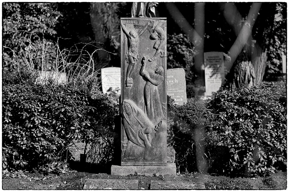 Grabmal Wield (1938) · Friedhof Ohlsdorf · Michael Wassenberg · 2018-04-08