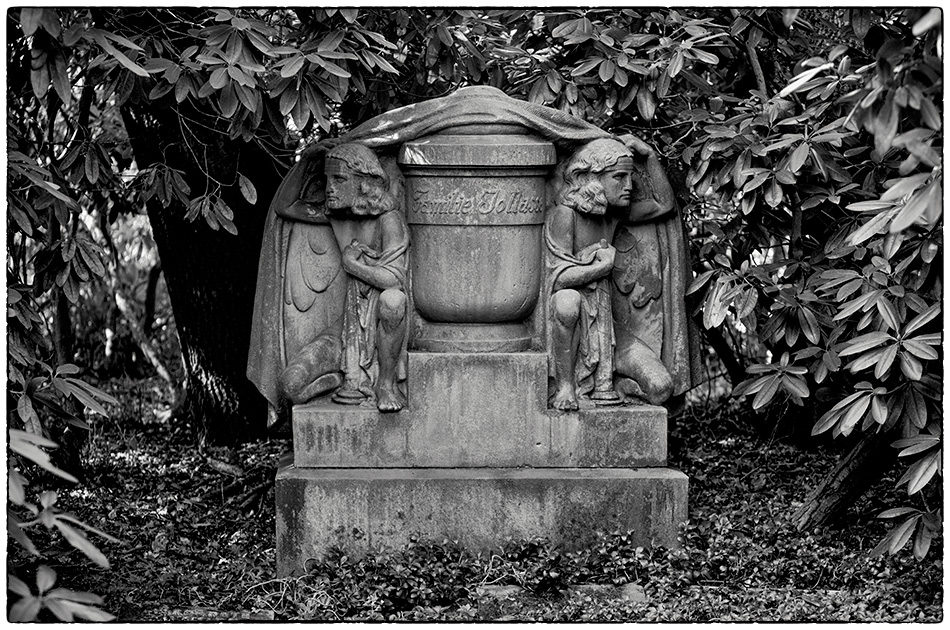 Grabmal Jollasse (1921) · Friedhof Ohlsdorf · Michael Wassenberg · 2018-04-08