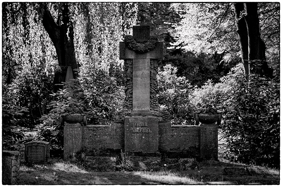 Grabmal Sagebiel (1914) · Friedhof Ohlsdorf · Michael Wassenberg · 2018-05-05