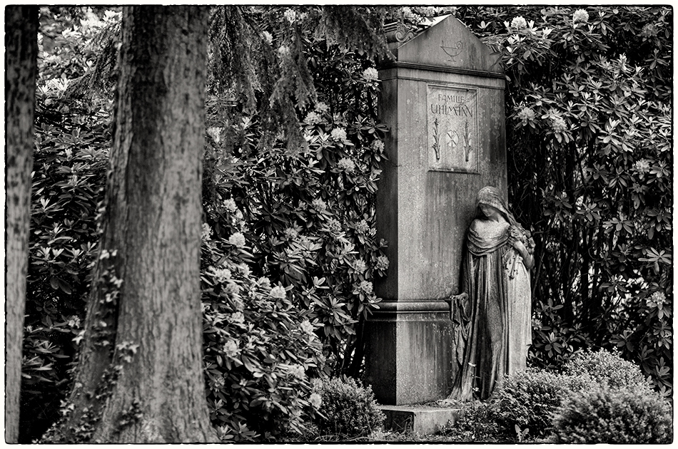 Grabmal Uhlmann (1906) · Friedhof Ohlsdorf · Michael Wassenberg · 31.05.2019