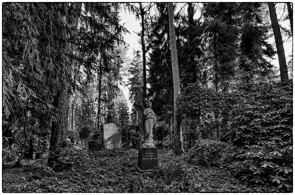 Grabmal Gutruf/Moll (1903) · Friedhof Ohlsdorf · Michael Wassenberg · 19.01.2020