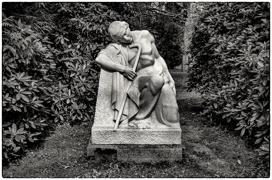 Grabmal Schiller (1925) · Friedhof Ohlsdorf · Michael Wassenberg · 11.04.2021
