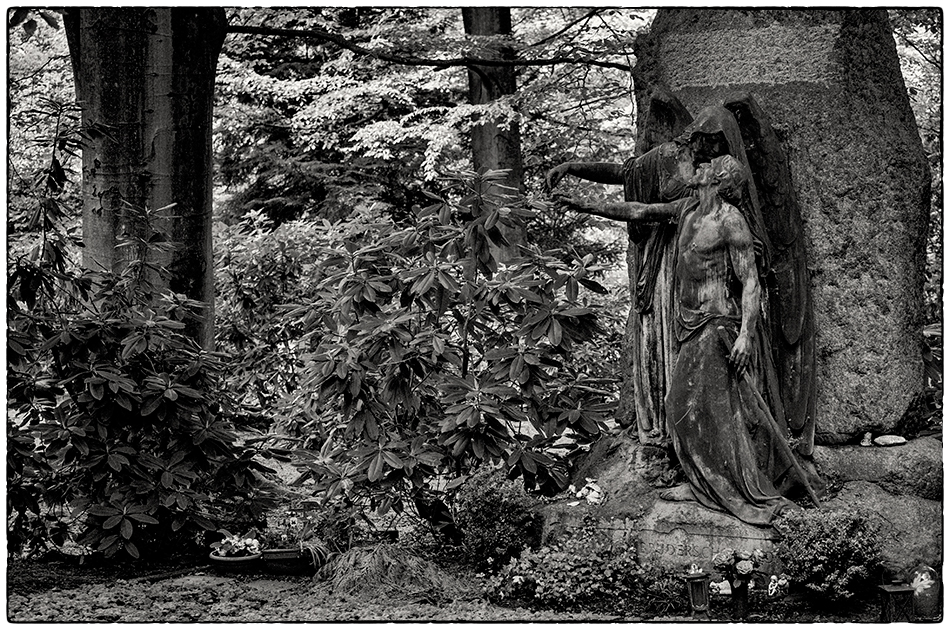 Grabmal Scharlach (1903) · Friedhof Ohlsdorf · Michael Wassenberg · 24.05.2021