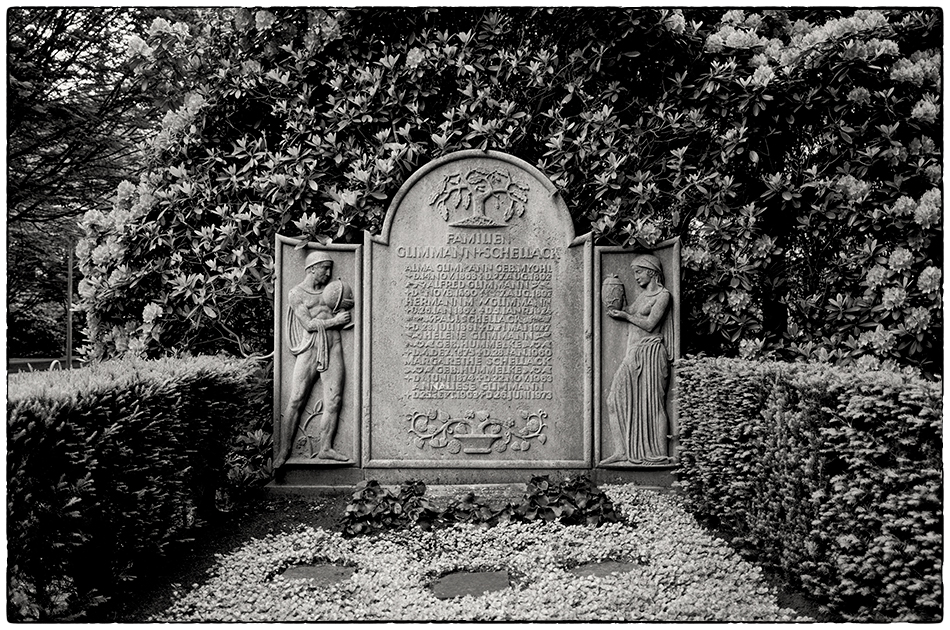 Grabmal Glimmann/Schellack (1924?) · Friedhof Ohlsdorf · Michael Wassenberg · 06.06.2021