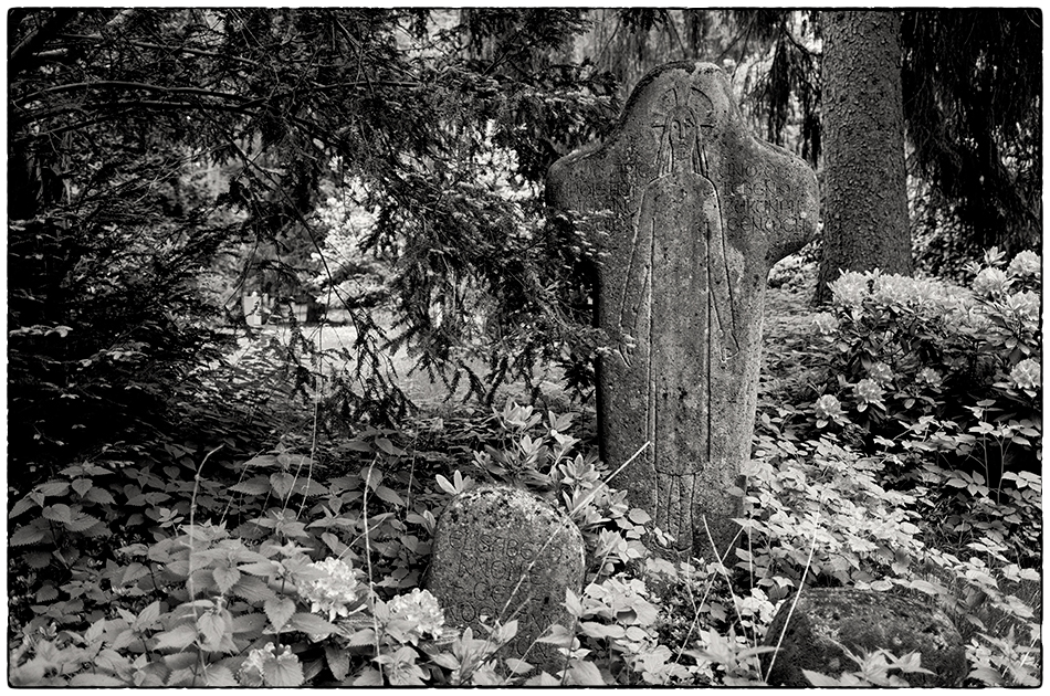 Grabmal Knome · Friedhof Ohlsdorf · Michael Wassenberg · 06.06.2021