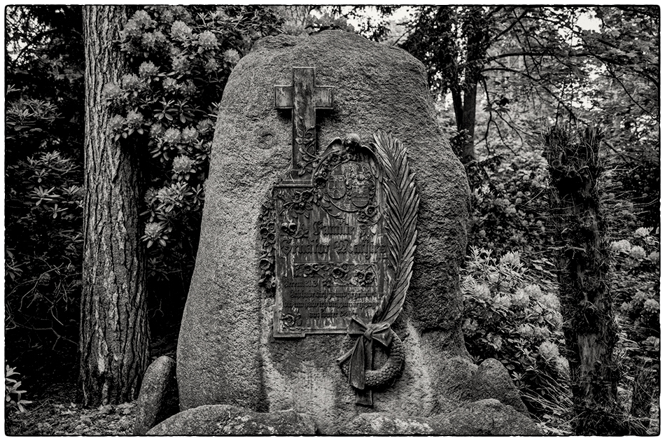 Grabmal Senator Carl Mathies (1907) · Friedhof Ohlsdorf · Michael Wassenberg · 06.06.2021