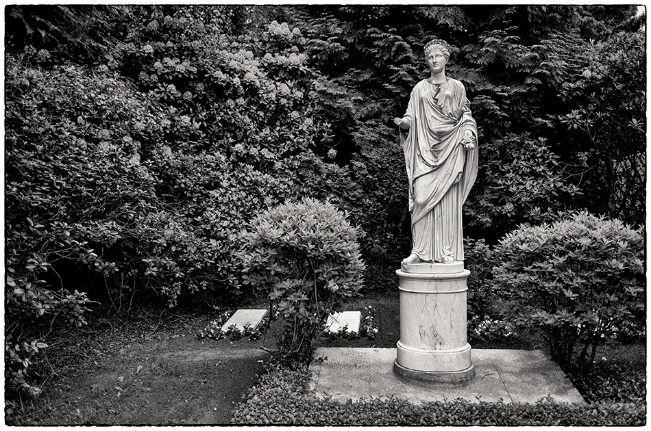 Grabmal Michahelles (1914) · Friedhof Ohlsdorf · Michael Wassenberg · 06.06.2021