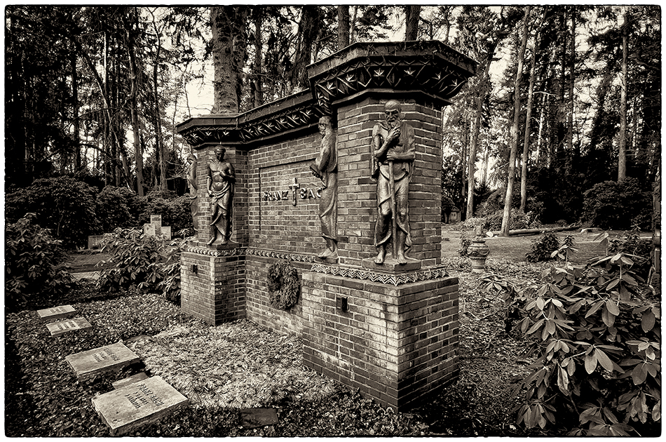 Grabmal Bach (1935) · Friedhof Ohlsdorf · Michael Wassenberg · 13.02.2022